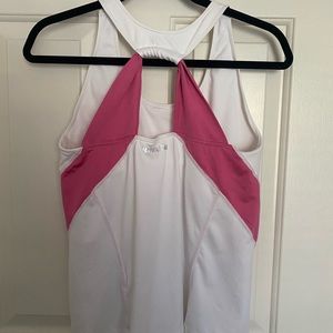 Pearl Izumi like new fitness top!